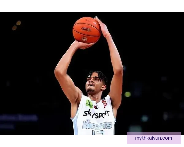 亨德森战术适配性分析：优化球队阵容以提升比赛表现值得关注